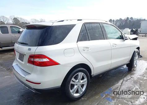 2013 Mercedes-Benz Ml 350 z USA, uszkodzony, nr VIN 4JGDA5JB4DA157456